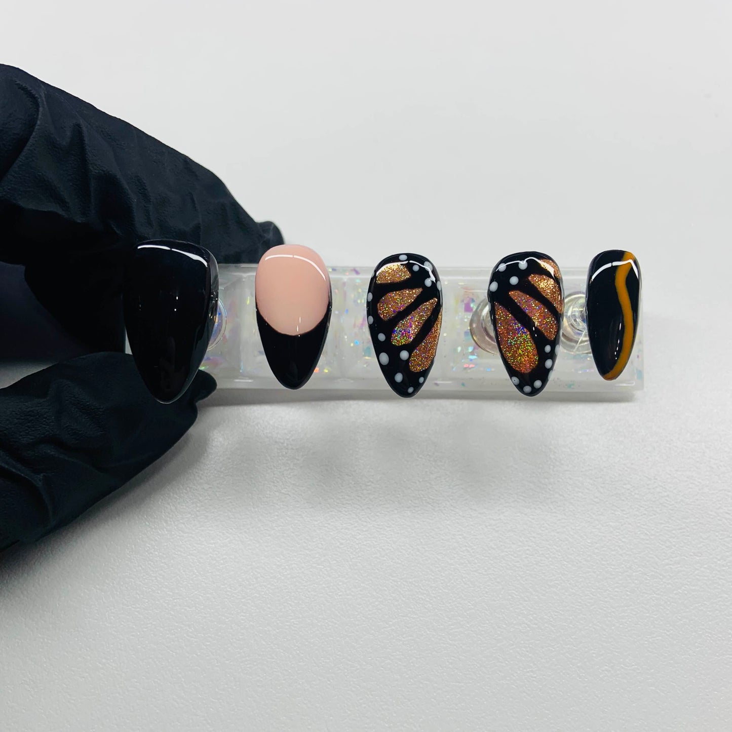 Monarch Kisses Press On Nails