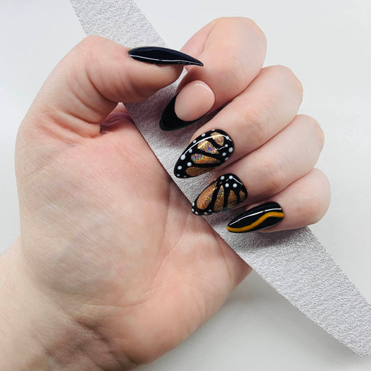 Monarch Kisses Press On Nails
